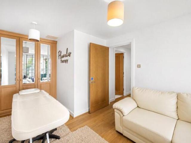 Apartment for rent in Cat Hill
