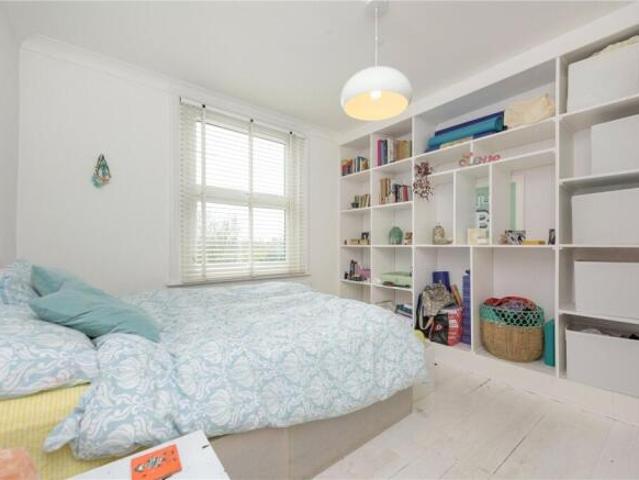 Apartment for rent in Kensal Green Substation, Greater London