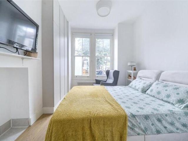 Apartment for rent in Chiswick, Greater London