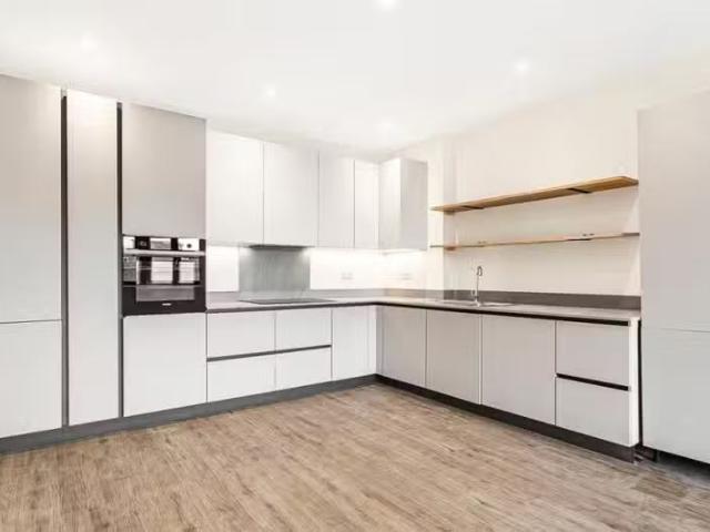 Apartment for rent in Penge, Greater London