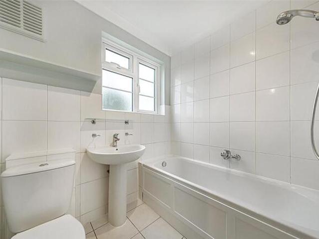 Apartment for rent in Chiswick, Greater London