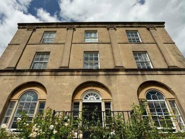 House for rent in Wiltshire