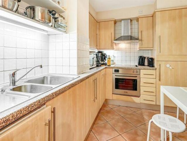 Apartment for rent in Belvedere, Greater London