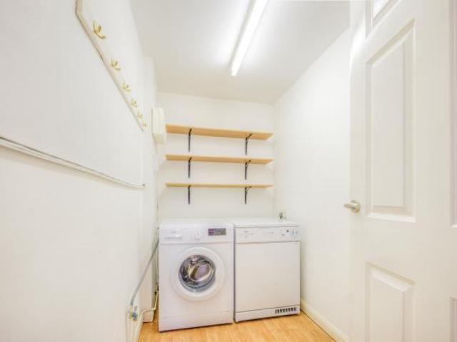 Apartment for rent in Green Close, Warwickshire
