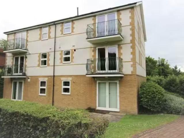 Apartment for rent in Selsdon