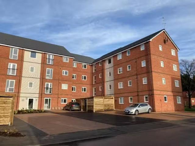 Apartment for rent in Tile Hill, West Midlands