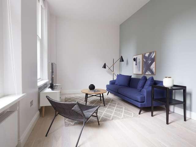 Apartment for rent in St Giles, Greater London