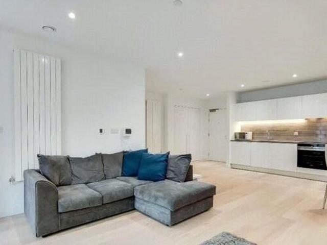House for rent in Lyons, Greater London