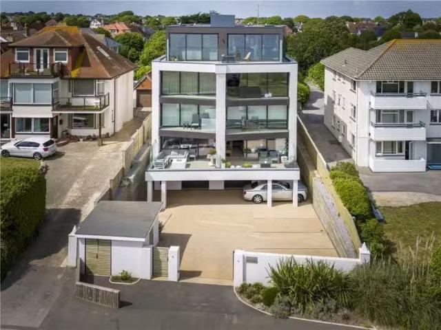 Apartment for rent in Pokesdown, Boscombe