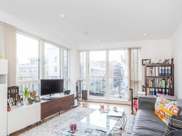 House for rent in Lyons, Greater London