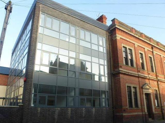 House for rent in Froggatt, East Midlands