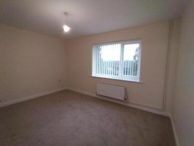 Apartment for rent in Lane, Kirklees