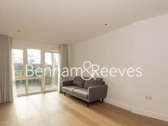 House for rent in Brentford End, Greater London