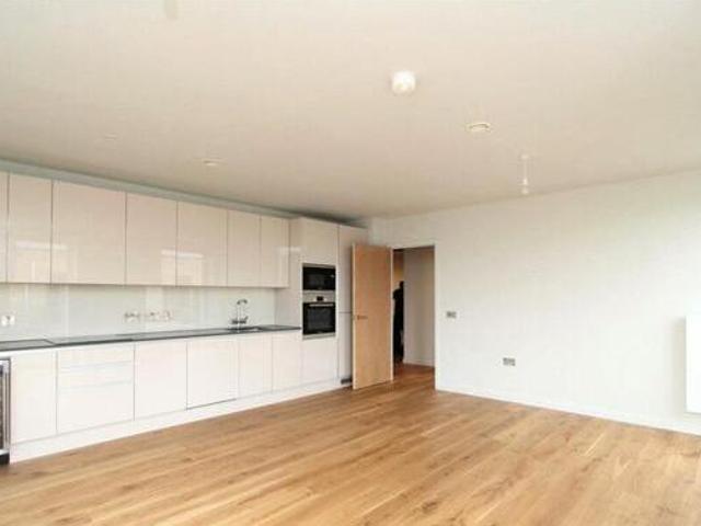 House for rent in Brentford, Greater London
