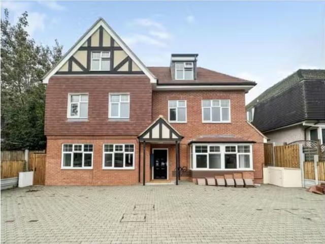 Apartment for rent in Red Hill, Surrey