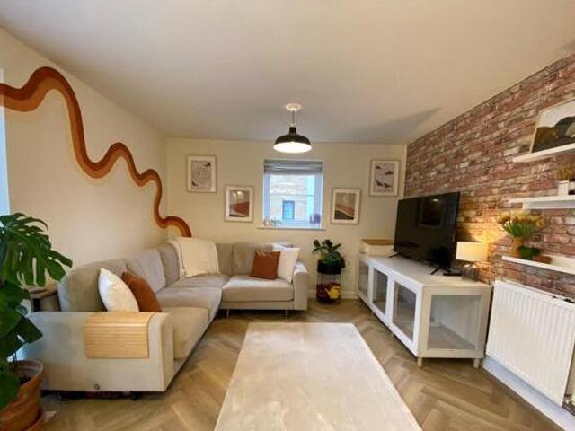 House for rent in Lyons, Greater London