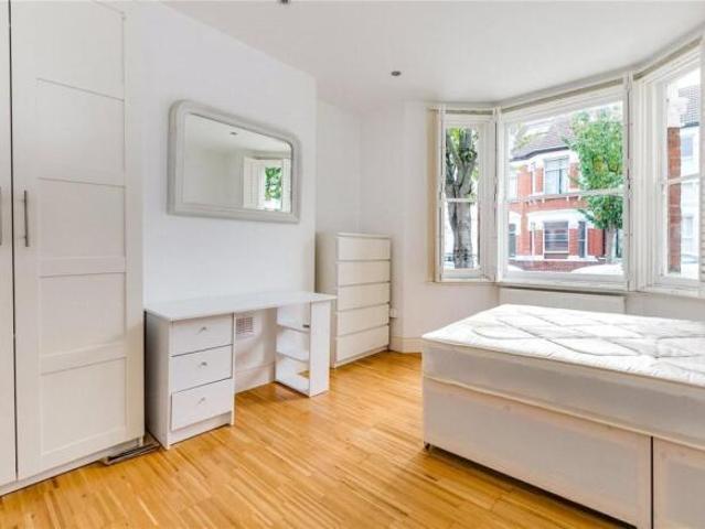 Apartment for rent in Cat Hill