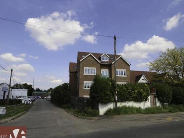 House for rent in Broxbourne, Hertfordshire