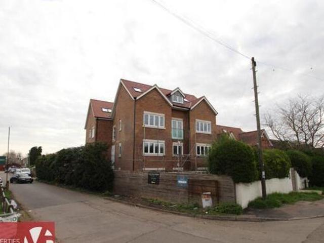House for rent in Broxbourne, Hertfordshire
