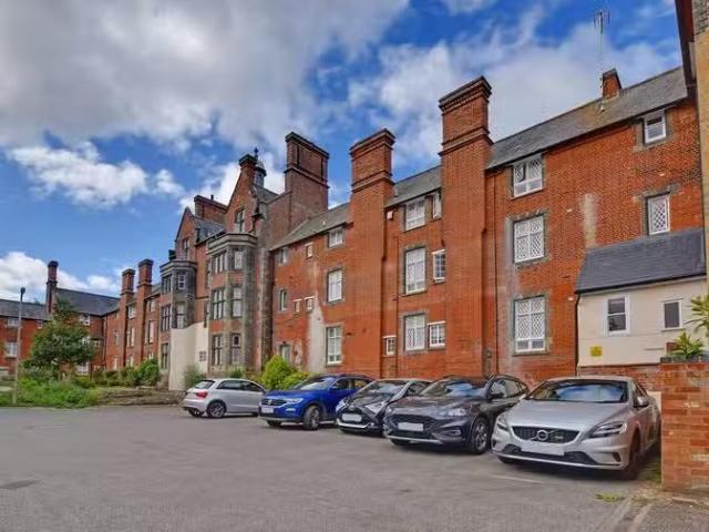 Apartment for rent in Heath, Isle Of Man