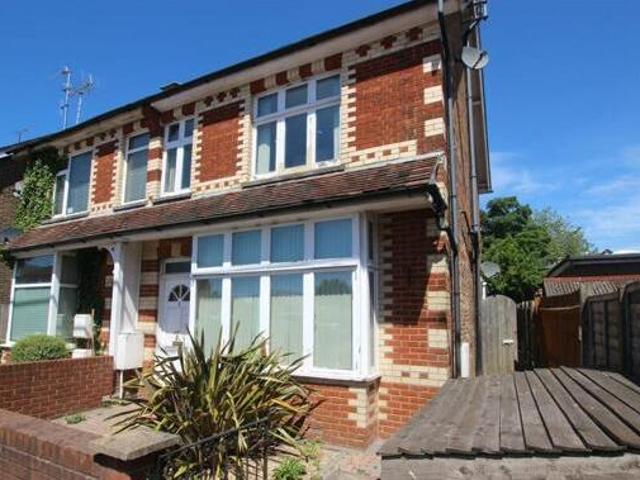 House for rent in Perryfields, West Sussex