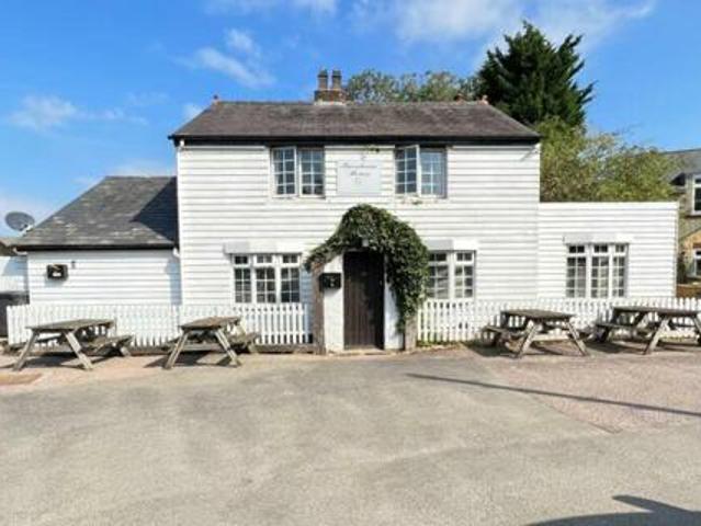 House for rent in Lyons, Greater London