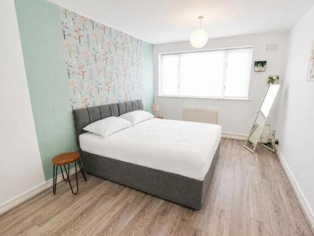 Apartment for rent in Cat Hill