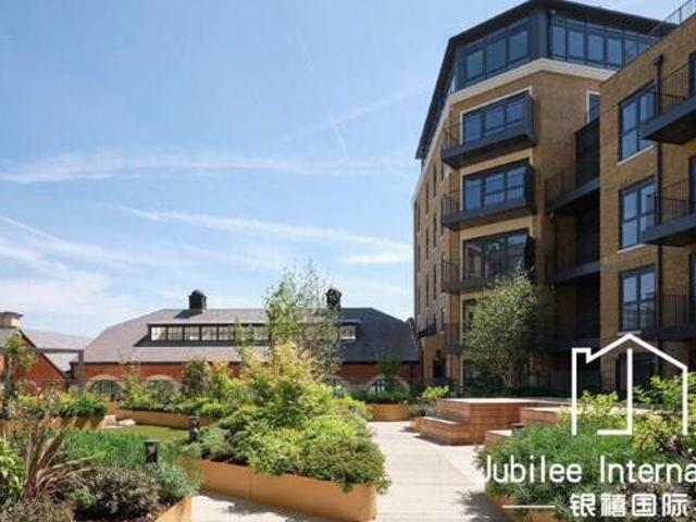 House for rent in Kingston Upon Thames, Greater London