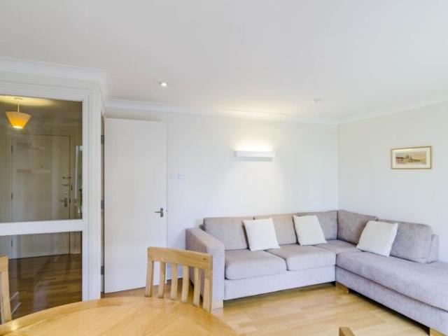 Apartment for rent in Fitzrovia