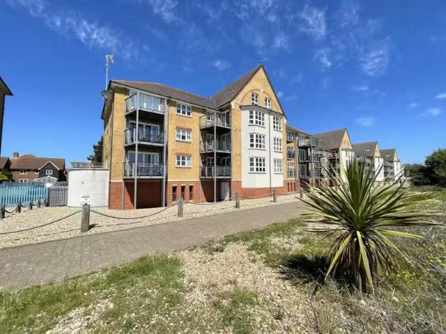 Apartment for rent in Heol-las, Surrey