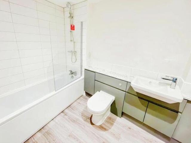 Apartment for rent in South Lane, West Yorkshire