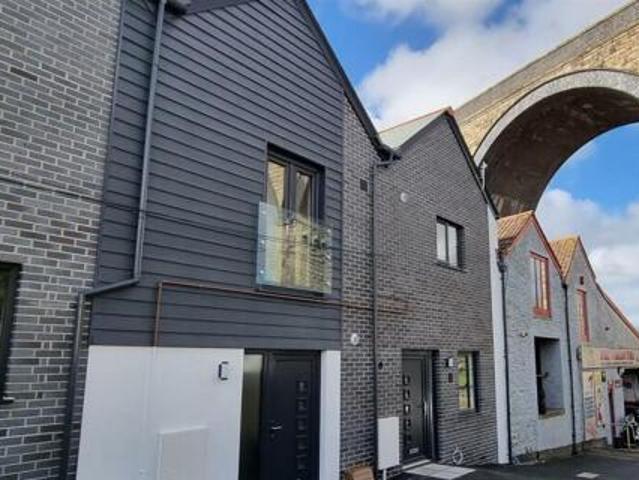 House for rent in Penweathers, Cornwall