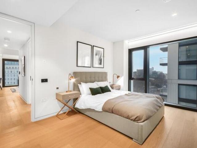 Apartment for rent in Cat Hill, England