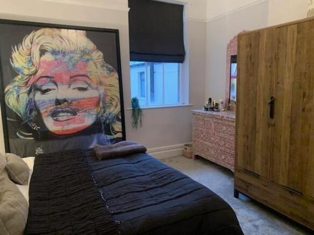 Apartment for rent in Falcon Lodge, Wales