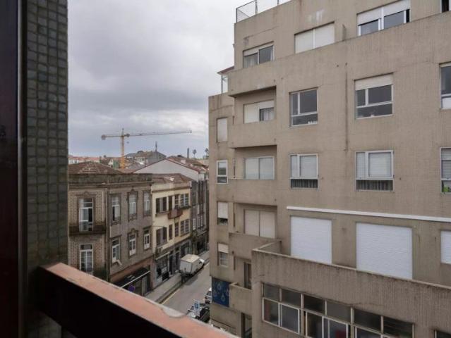Apartamento alugar em Conjunto Urbano da Ribeira, Porto