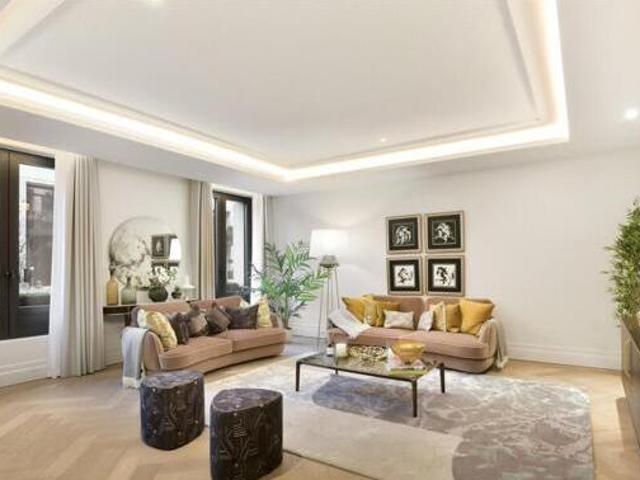House for sale in City of London, Greater London