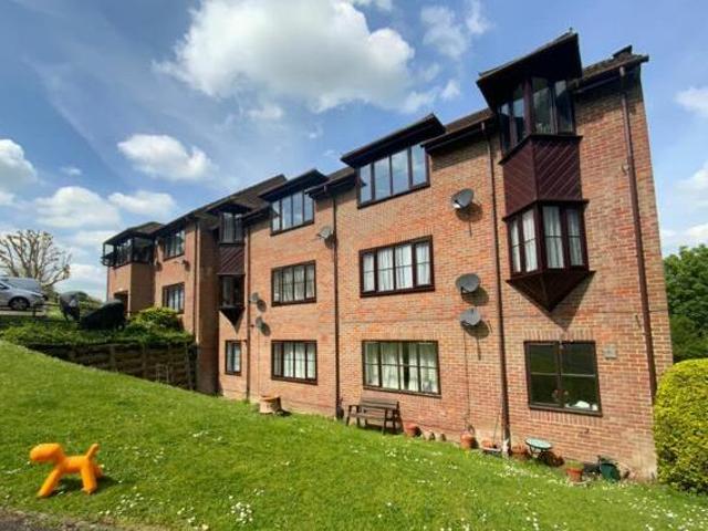 House for rent in Newtown, Lye Green
