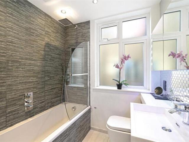 Apartment for rent in Chiswick, Greater London