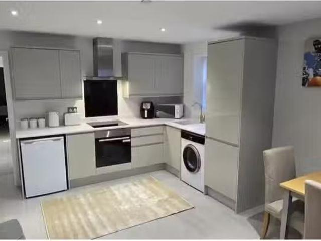 Apartment for rent in Whitchurch, Wales