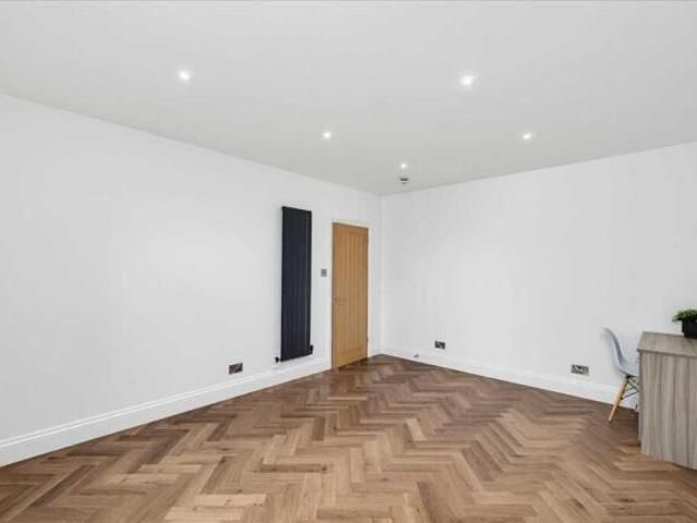 Apartment for rent in West Hoe, Mount Wise