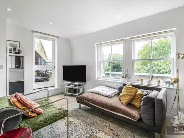 Apartment for rent in Lower Clapton, Clapton