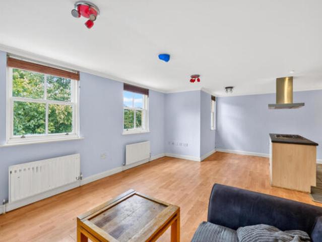 Apartment for rent in Cat Hill