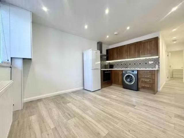 Apartment for rent in Clapton, Lower Clapton