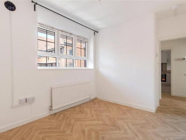 Apartment for rent in Cat Hill