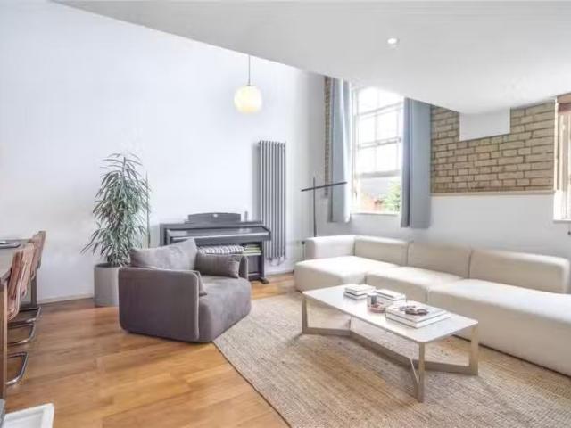 Apartment for rent in Whitechapel, Greater London
