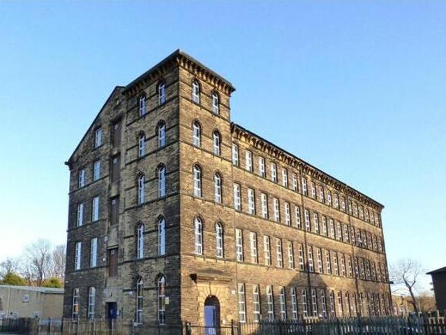 House for rent in Cleckheaton, West Yorkshire