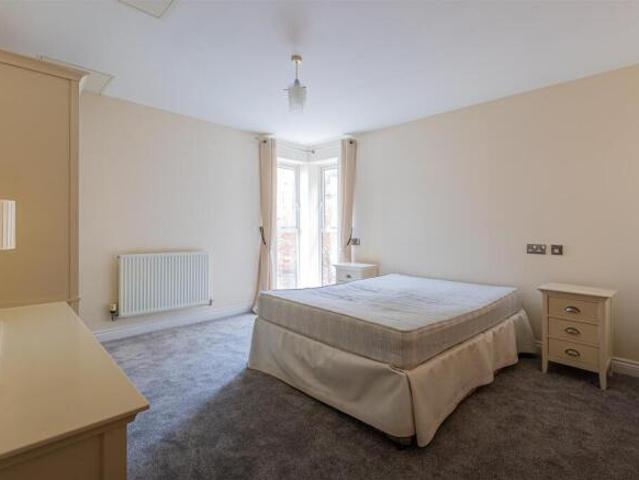 Apartment for rent in Canton, Wales