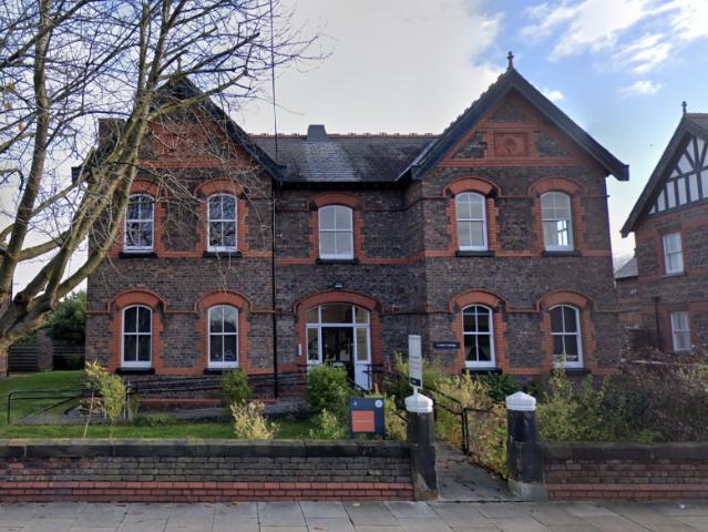 Apartment for rent in Calderstones