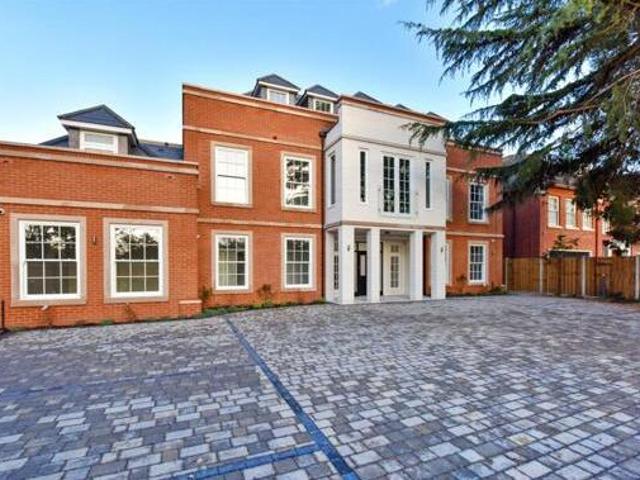 House for rent in Blackhills, Surrey