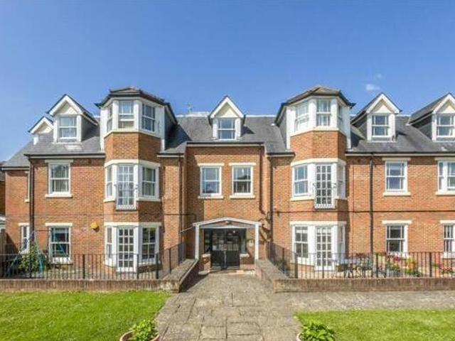 House for rent in Blackhills, Surrey